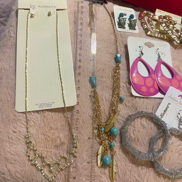 Jewelry Bundle #2 - Picture 4 of 10